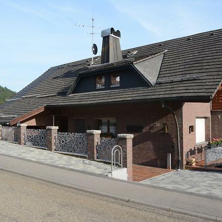Апартаменты Haus Krick Альпирсбах Экстерьер фото